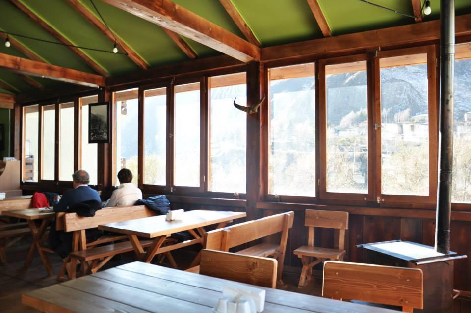 Hotel Stepantsminda エクステリア 写真