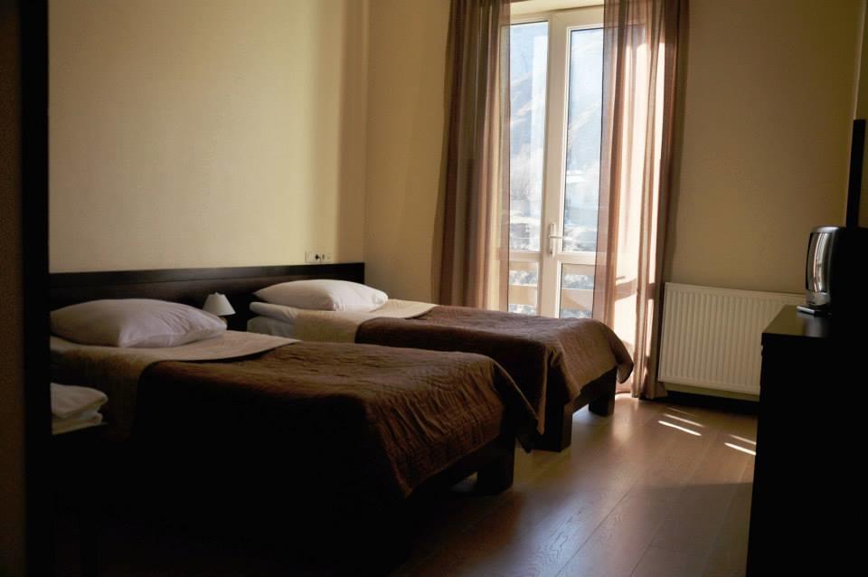 Hotel Stepantsminda エクステリア 写真